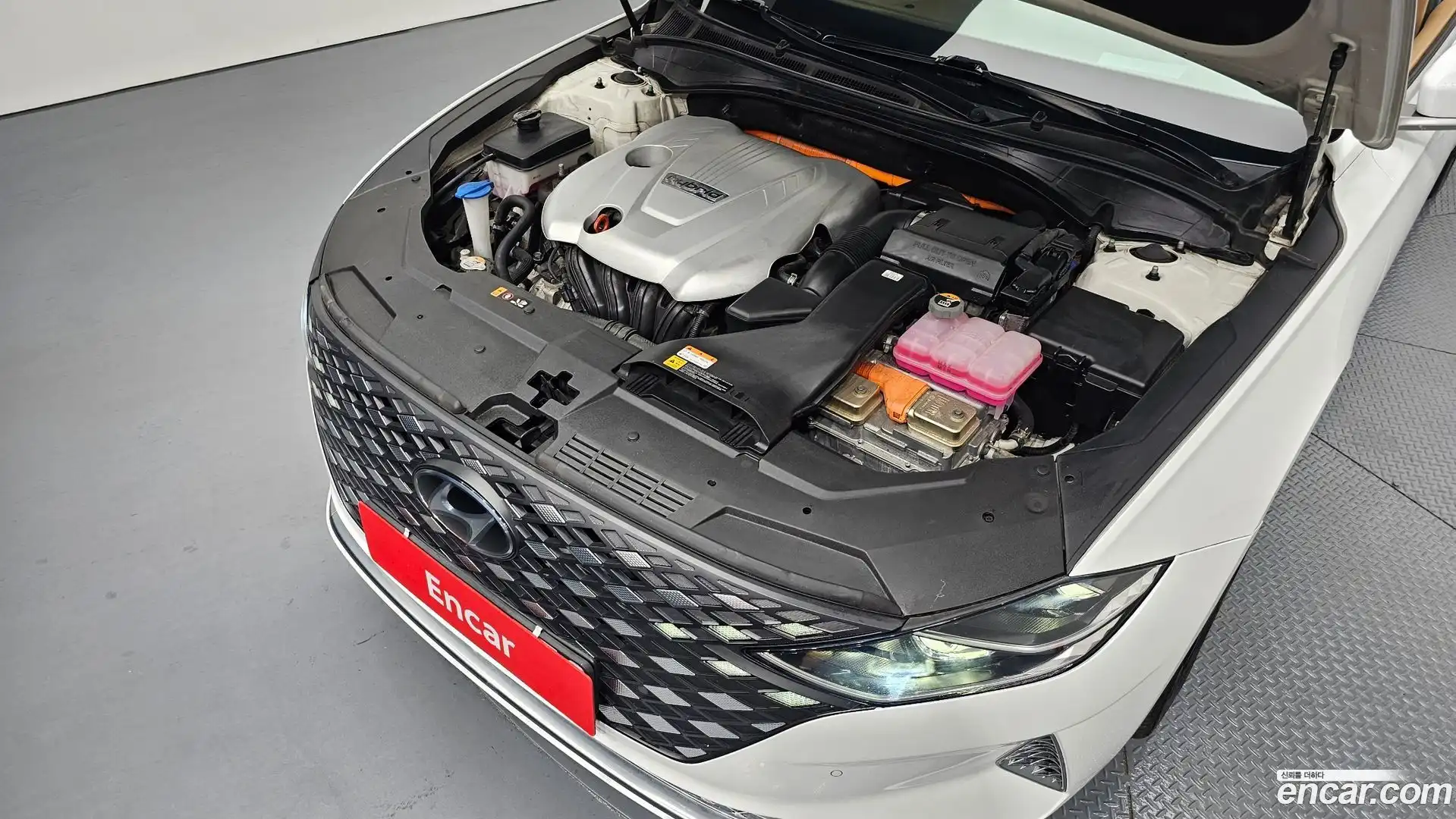 Grandeur Hyundai 2021.2-OUTER-006