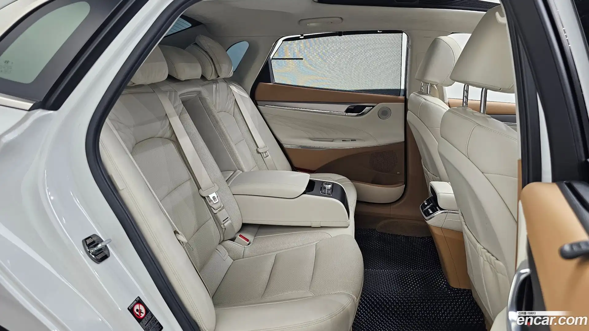 Grandeur Hyundai 2021.2-OPTION-016