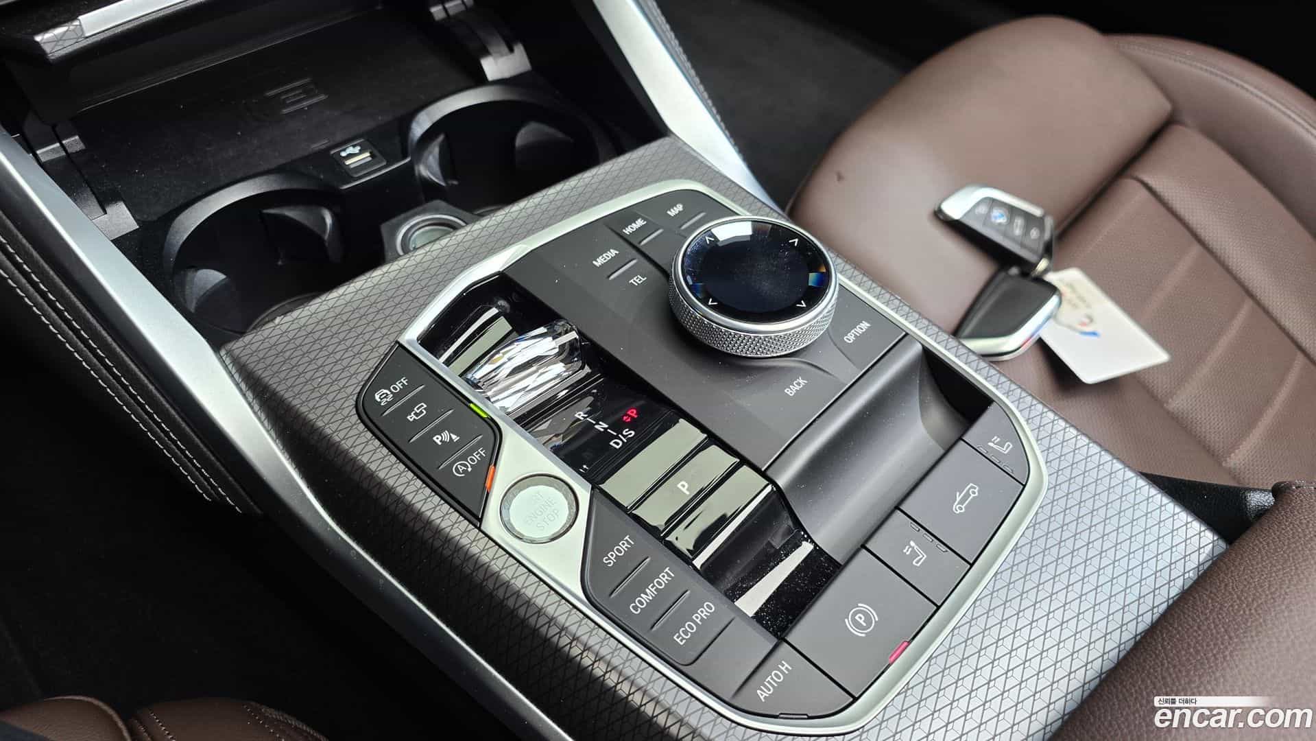 4-Series BMW 2025.7-INNER-009