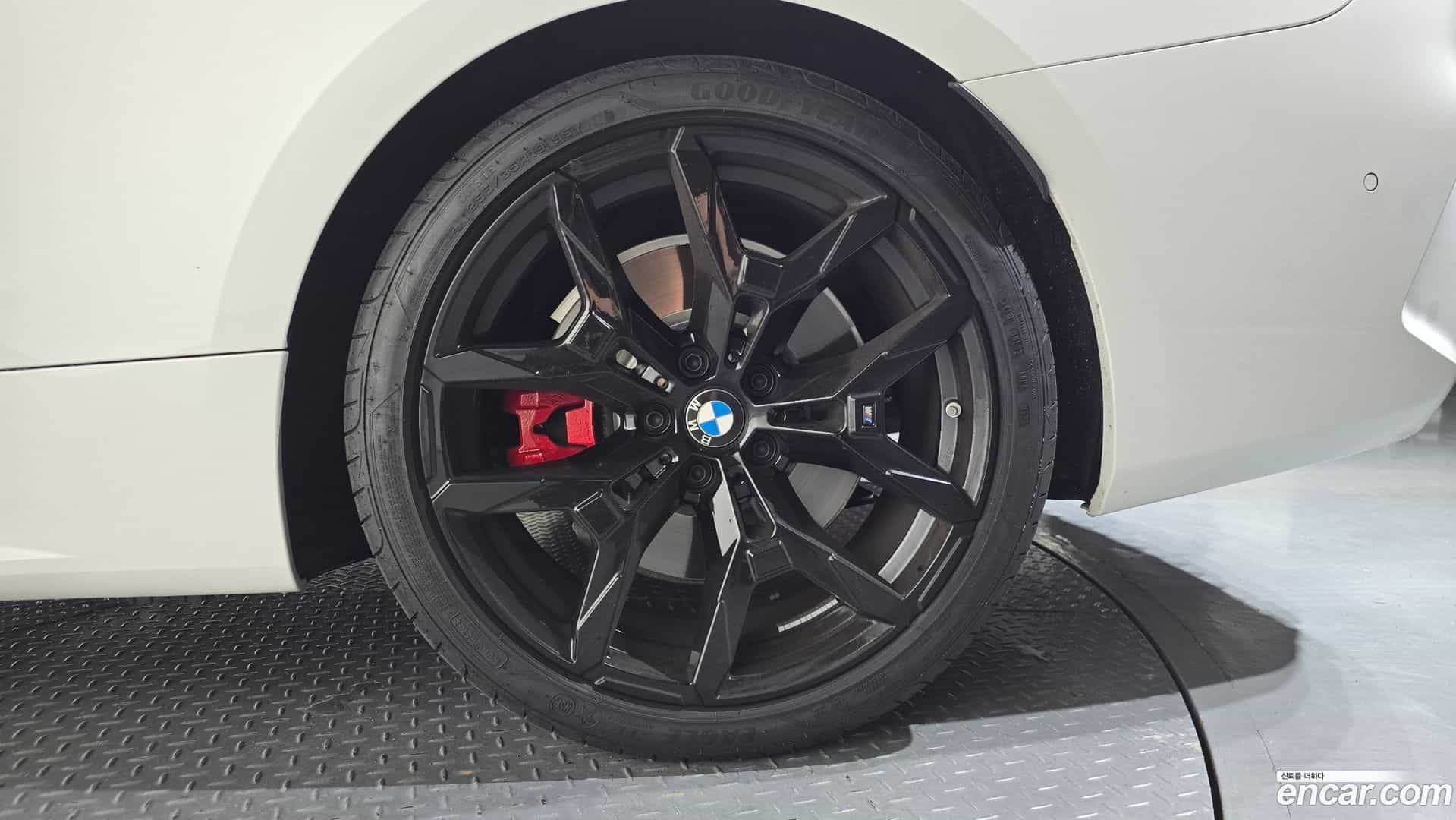 4-Series BMW 2025.7-OUTER-031