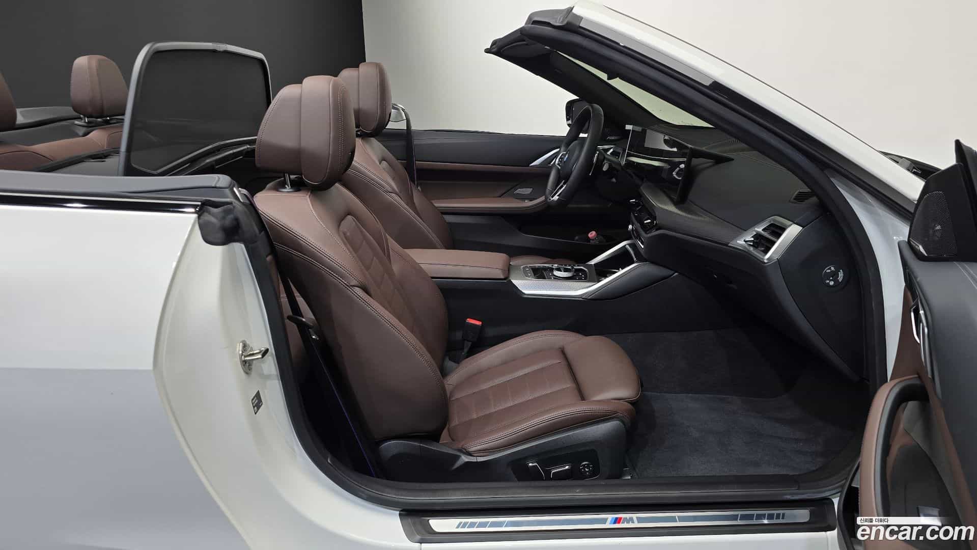 4-Series BMW 2025.7-INNER-036