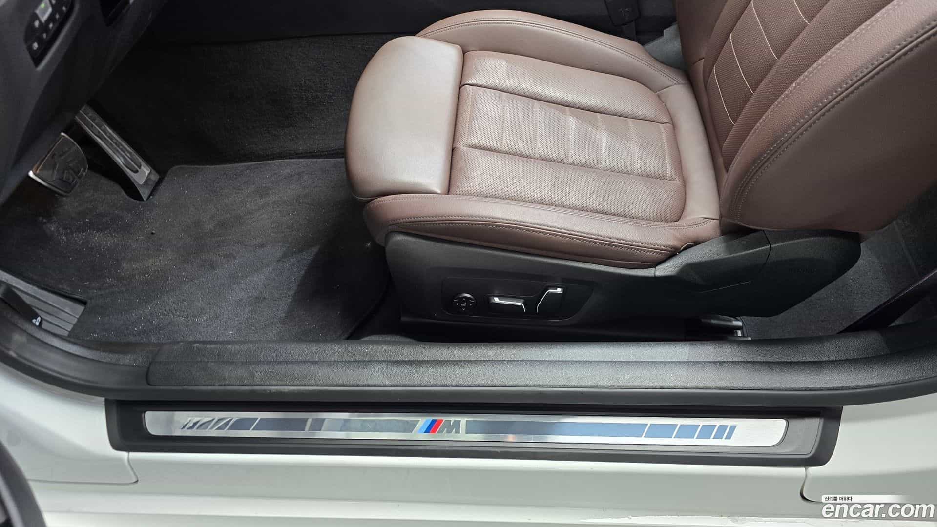 4-Series BMW 2025.7-OPTION-041