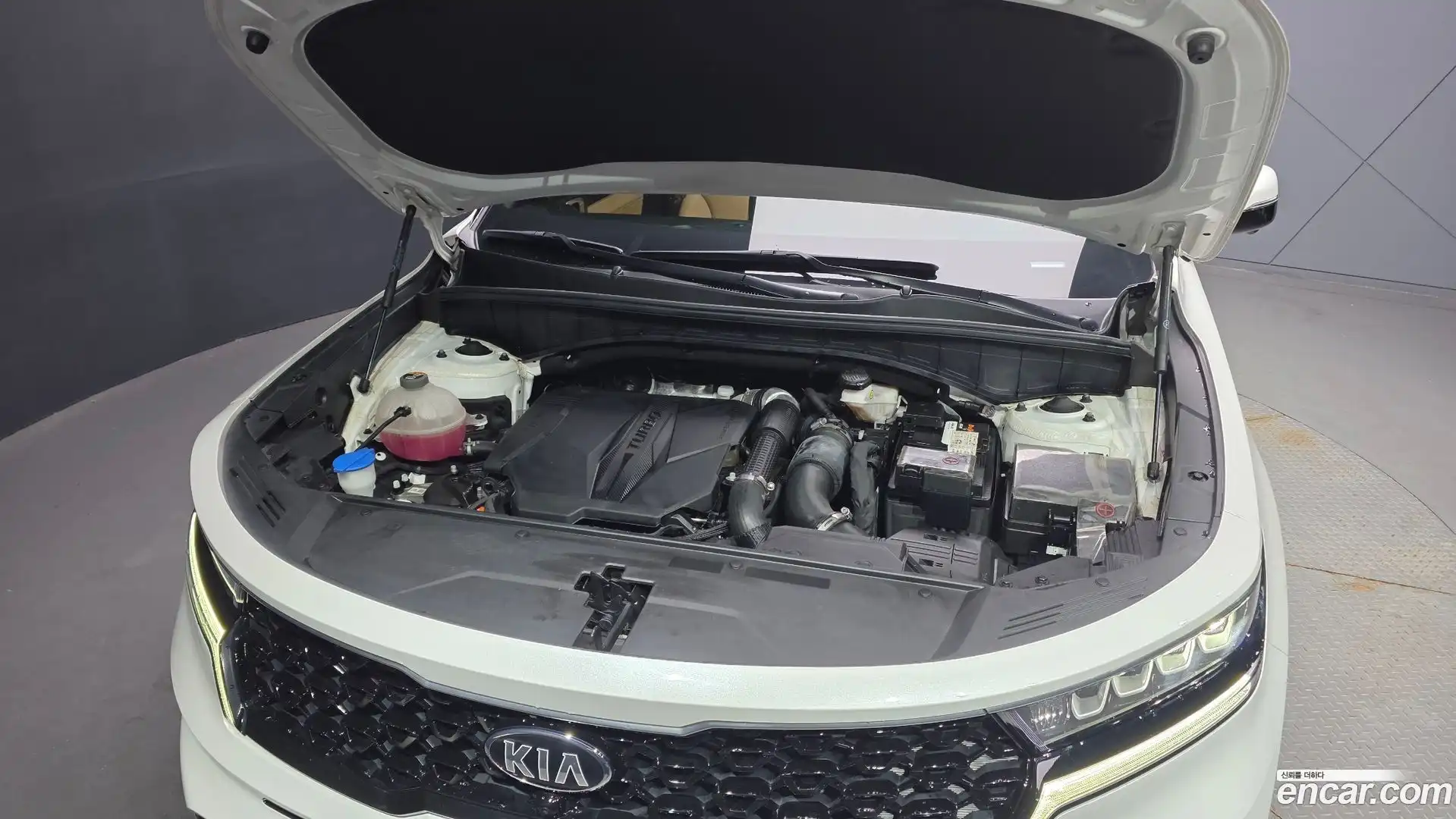 Sorento Kia 2021.1-OUTER-006