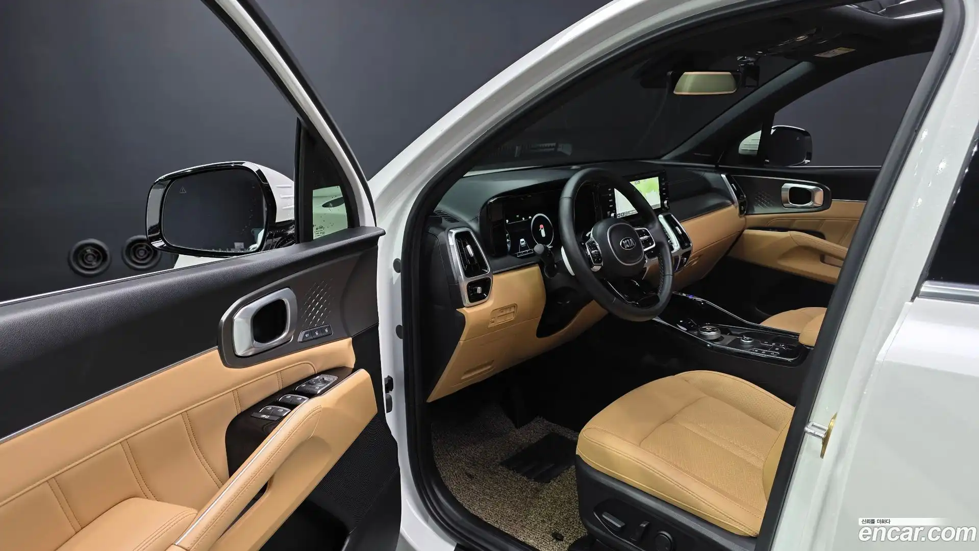 Sorento Kia 2021.1-INNER-010