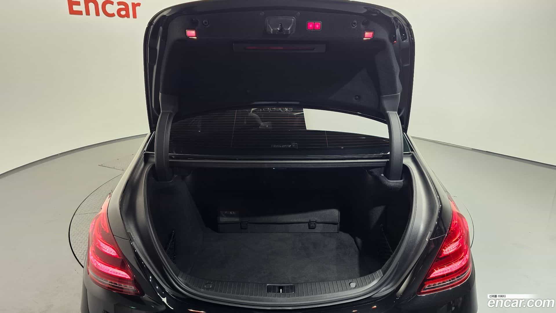 S-Class Mercedes-Benz 2020.3-OPTION-023