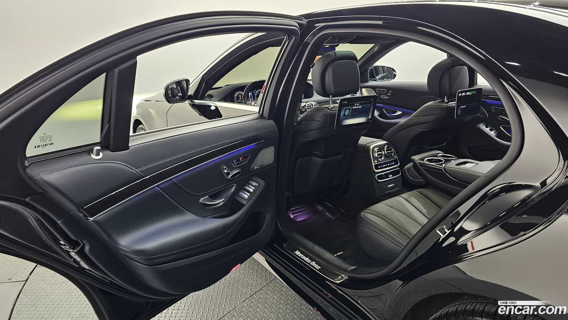 S-Class Mercedes-Benz 2020.3-OPTION-040