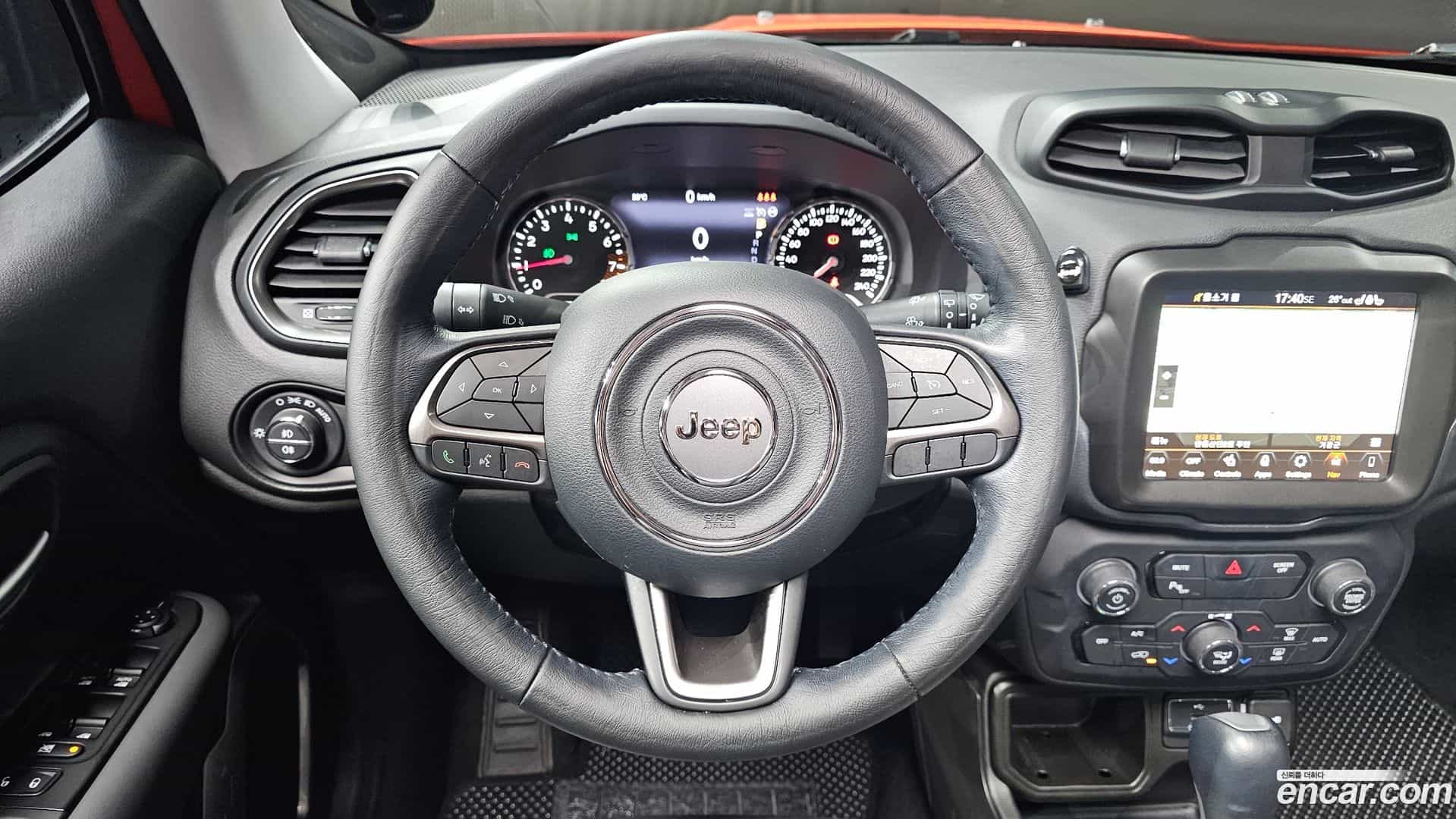 Renegade Jeep 2021.5-OPTION-017