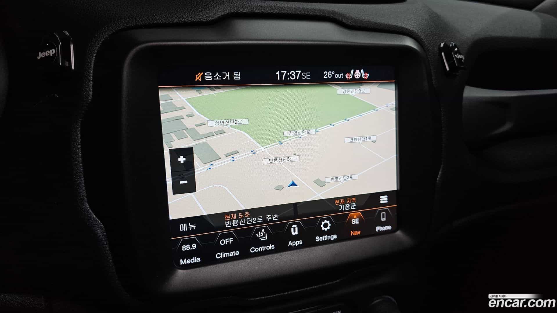 Renegade Jeep 2021.5-OPTION-018