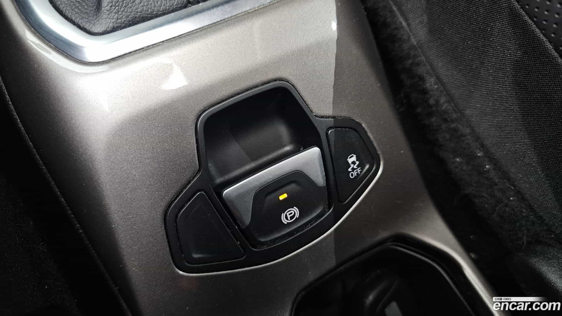 Renegade Jeep 2021.5-OPTION-040