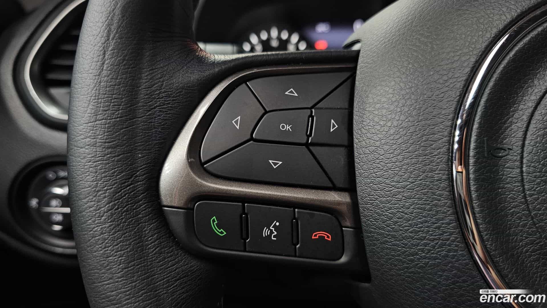 Renegade Jeep 2021.5-OPTION-041