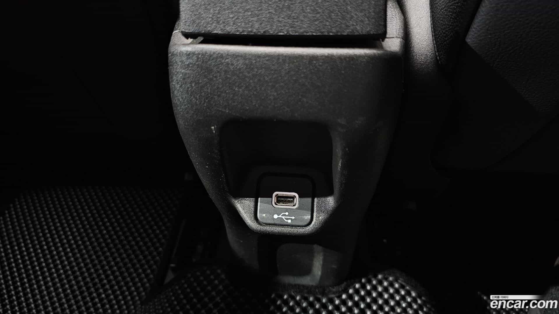 Renegade Jeep 2021.5-OPTION-045