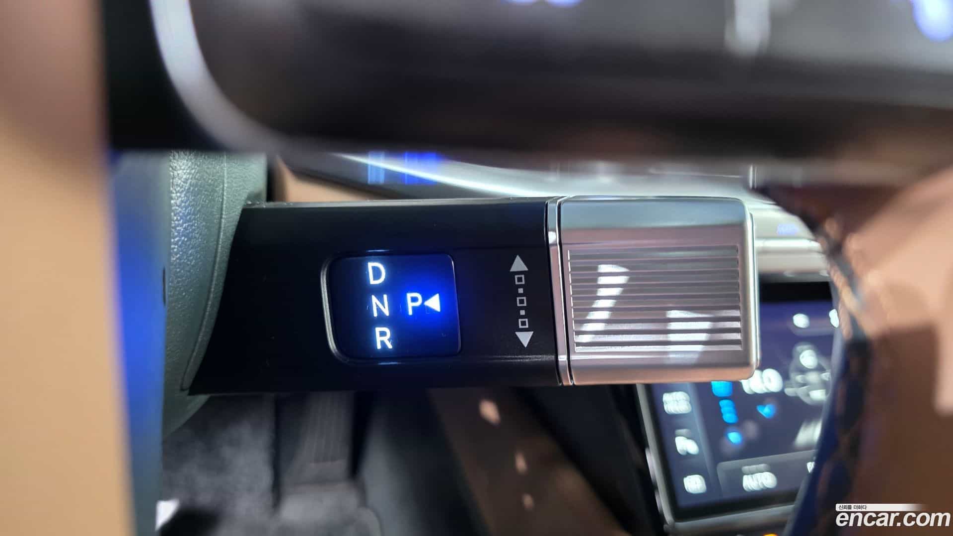 Grandeur Hyundai 2023.2-INNER-009
