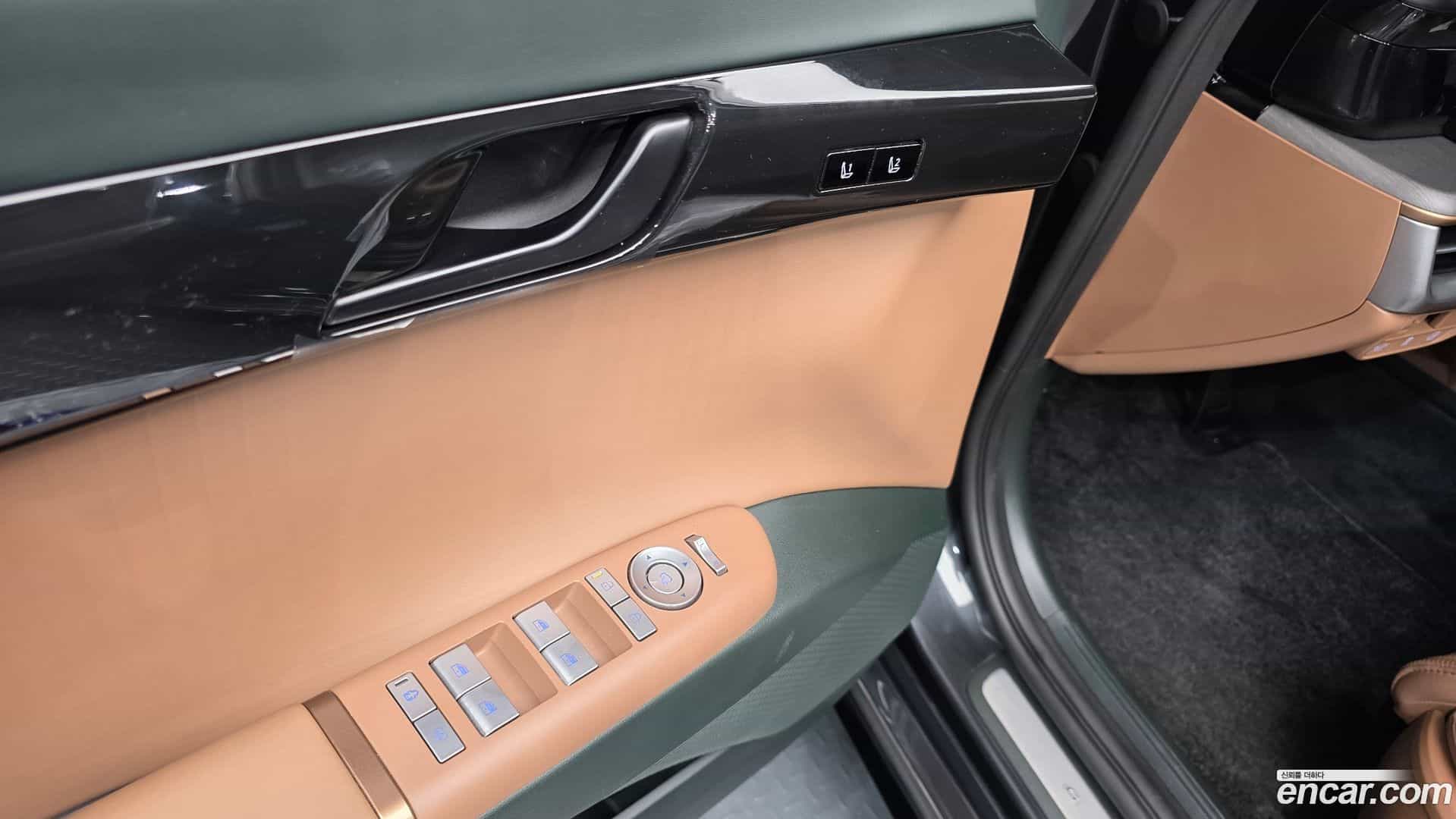 Grandeur Hyundai 2023.2-OPTION-024