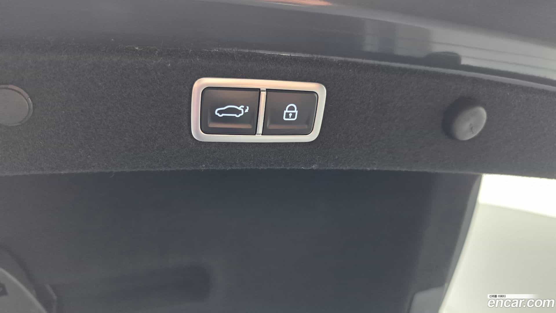 Grandeur Hyundai 2023.2-OPTION-046