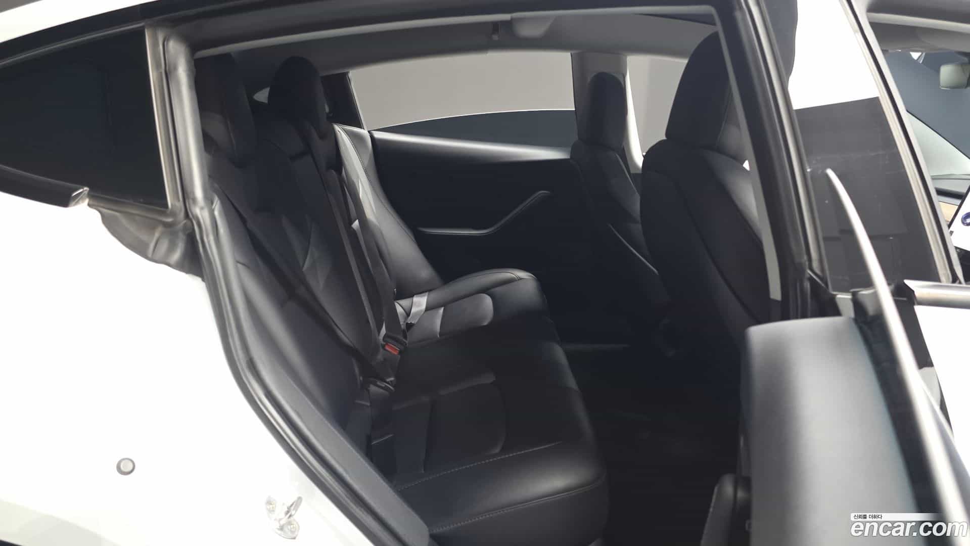 Model 3 Tesla 2021.5-OPTION-015