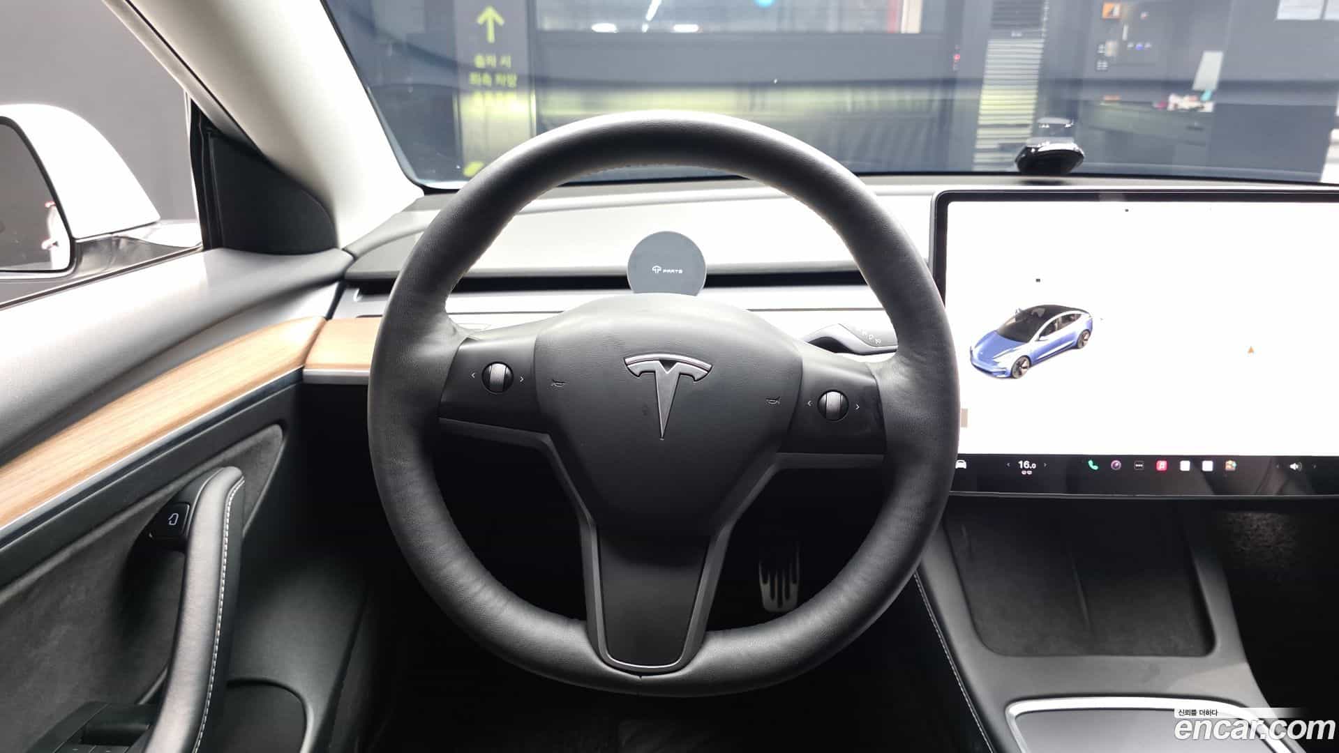 Model 3 Tesla 2021.5-OPTION-017