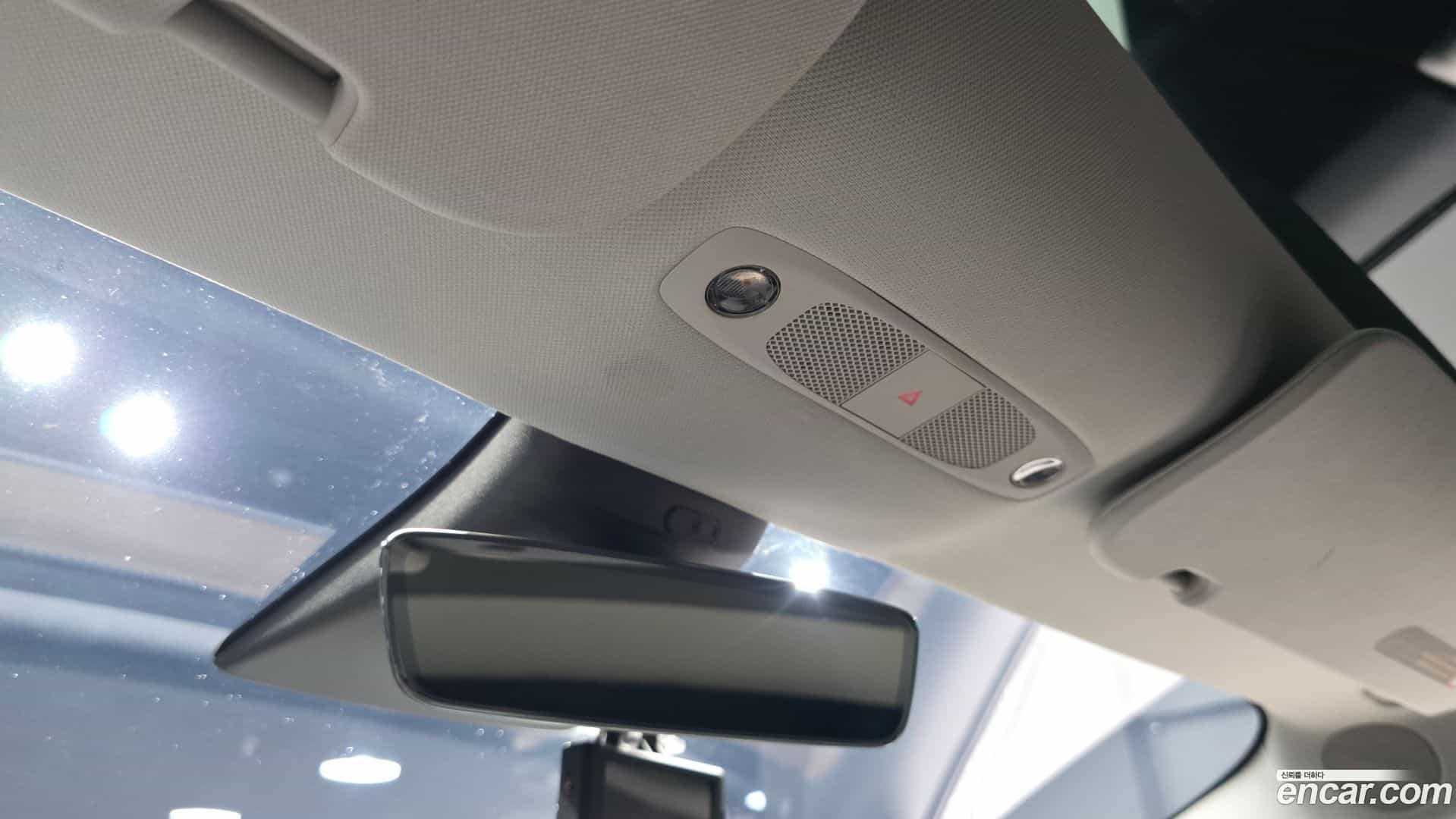 Model 3 Tesla 2021.5-OPTION-024