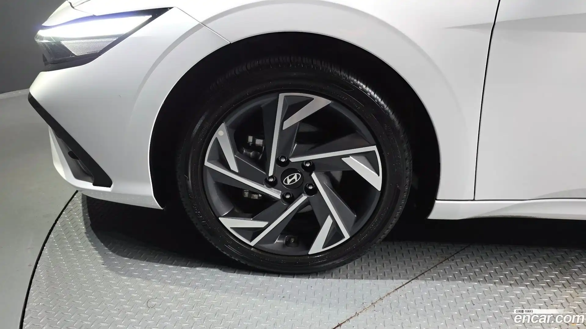 AVANTE Hyundai 2024.10-OUTER-005