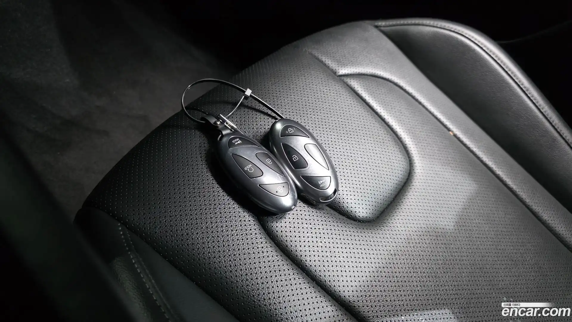 AVANTE Hyundai 2024.10-OPTION-023