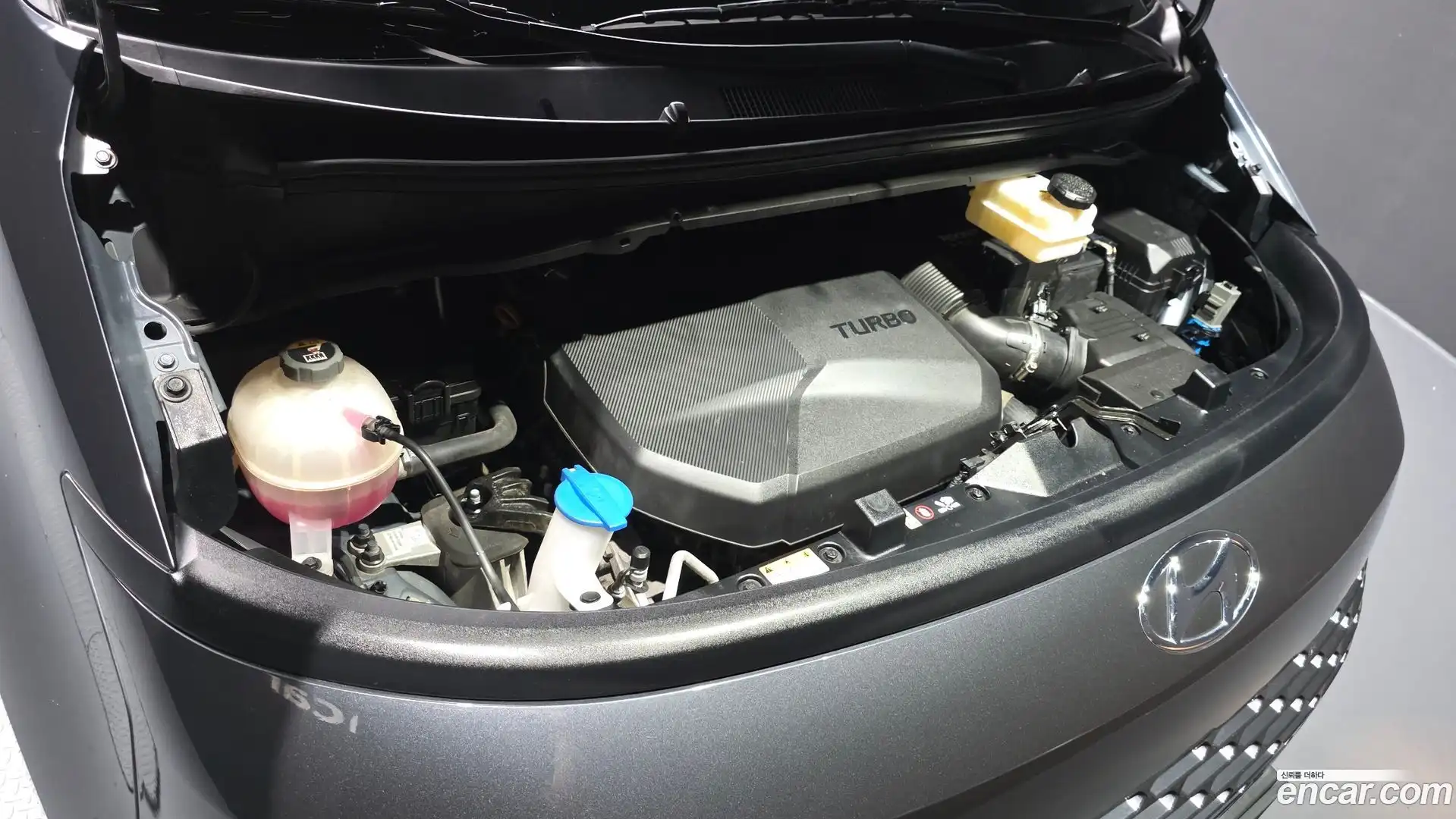 Staria Hyundai 2022.1-OUTER-006