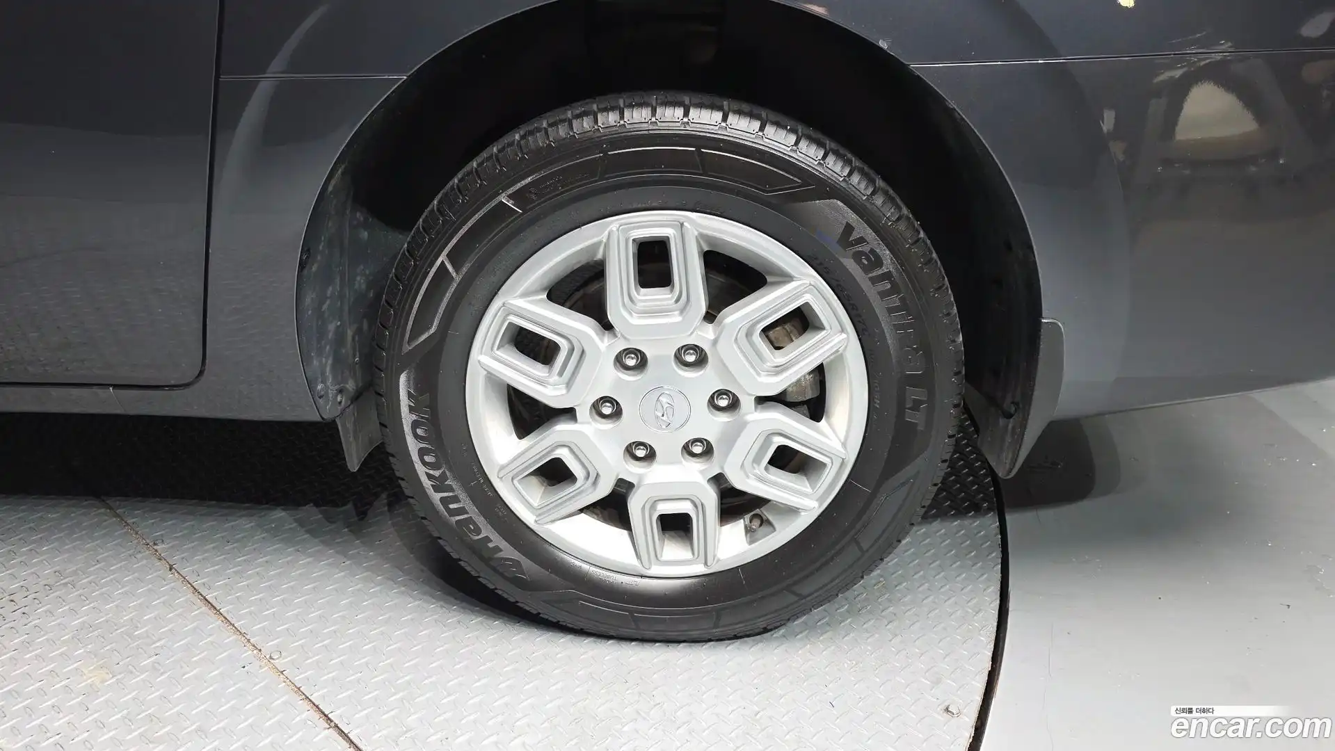 Staria Hyundai 2022.1-OUTER-031