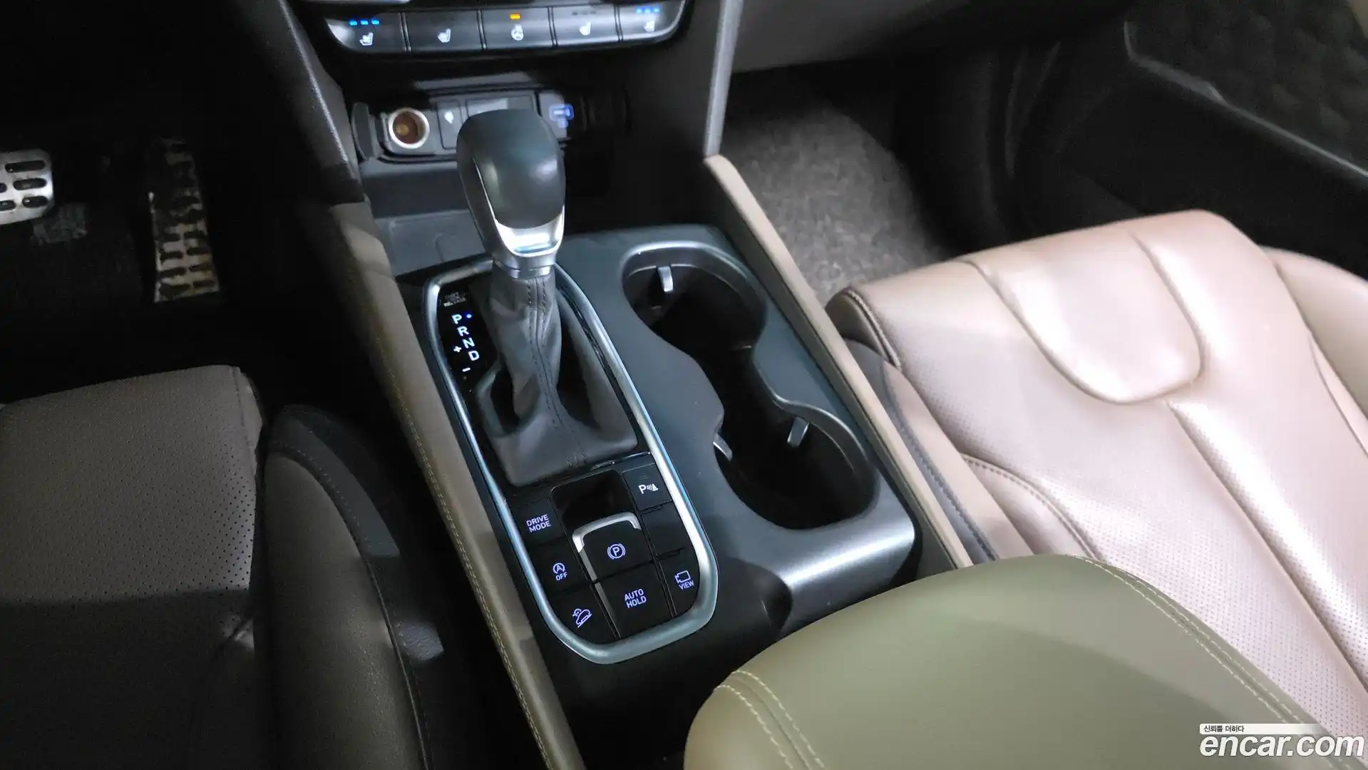 Santafe Hyundai 2018.5-INNER-009