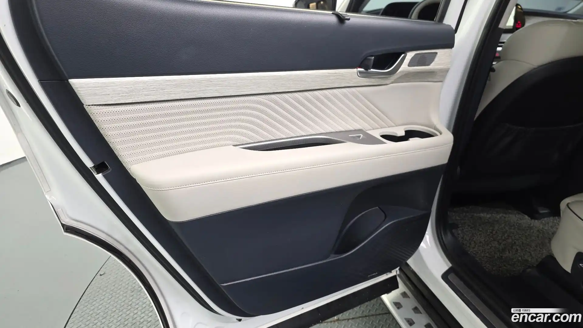 Palisade Hyundai 2022.9-INNER-035
