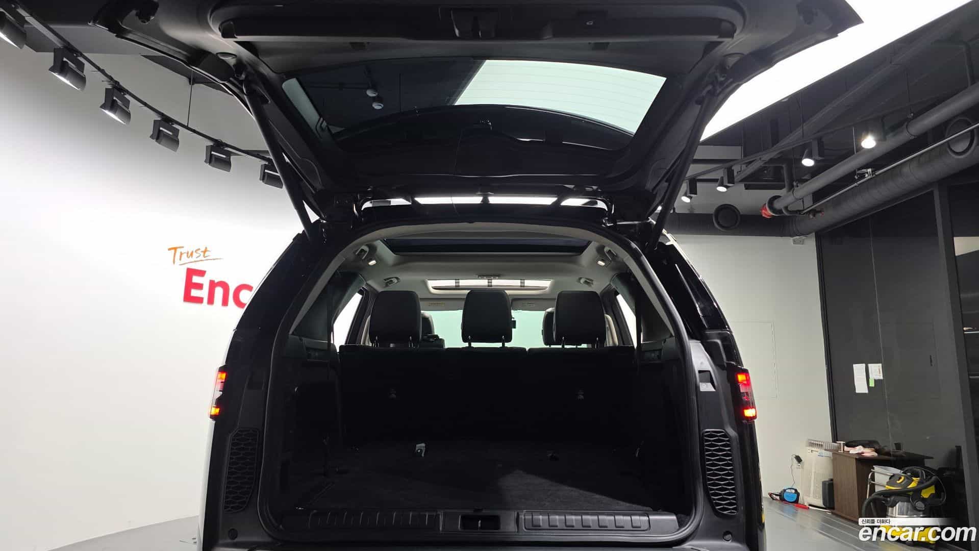 Discovery Land Rover 2019.11-OPTION-024