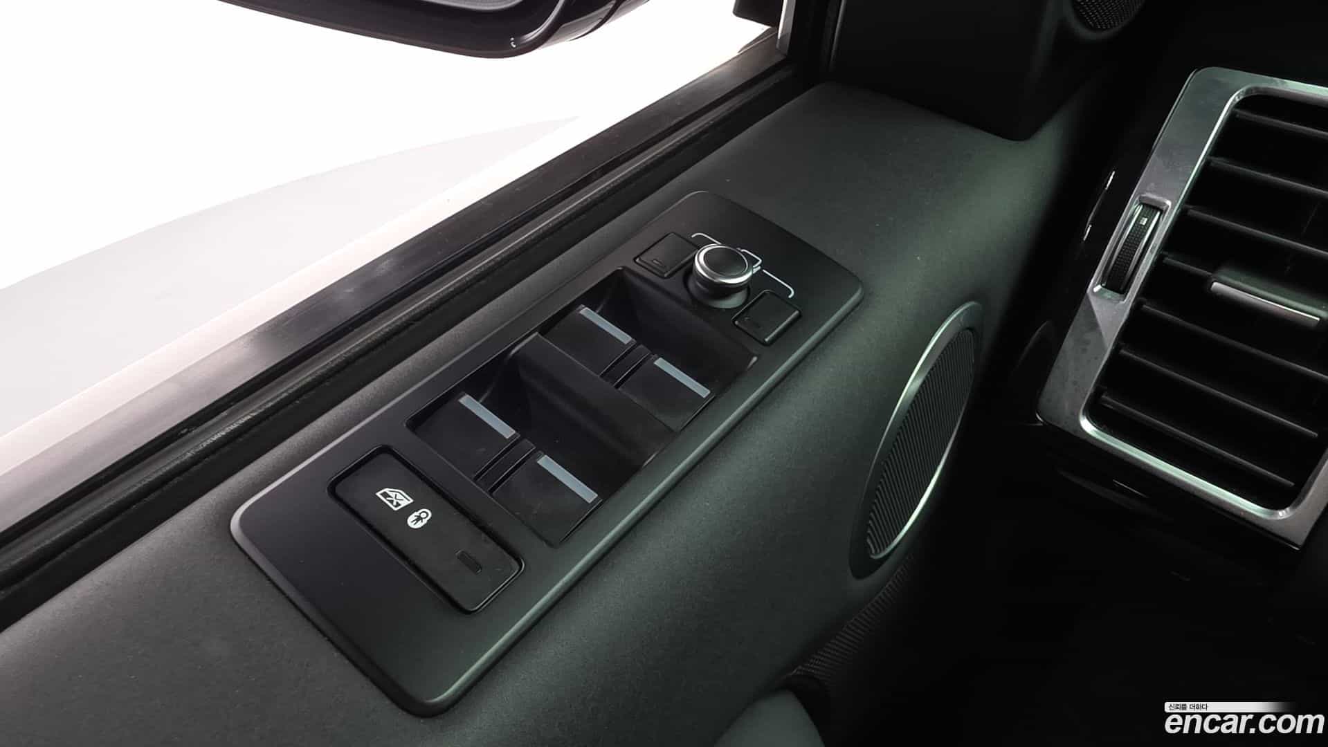 Discovery Land Rover 2019.11-OPTION-046