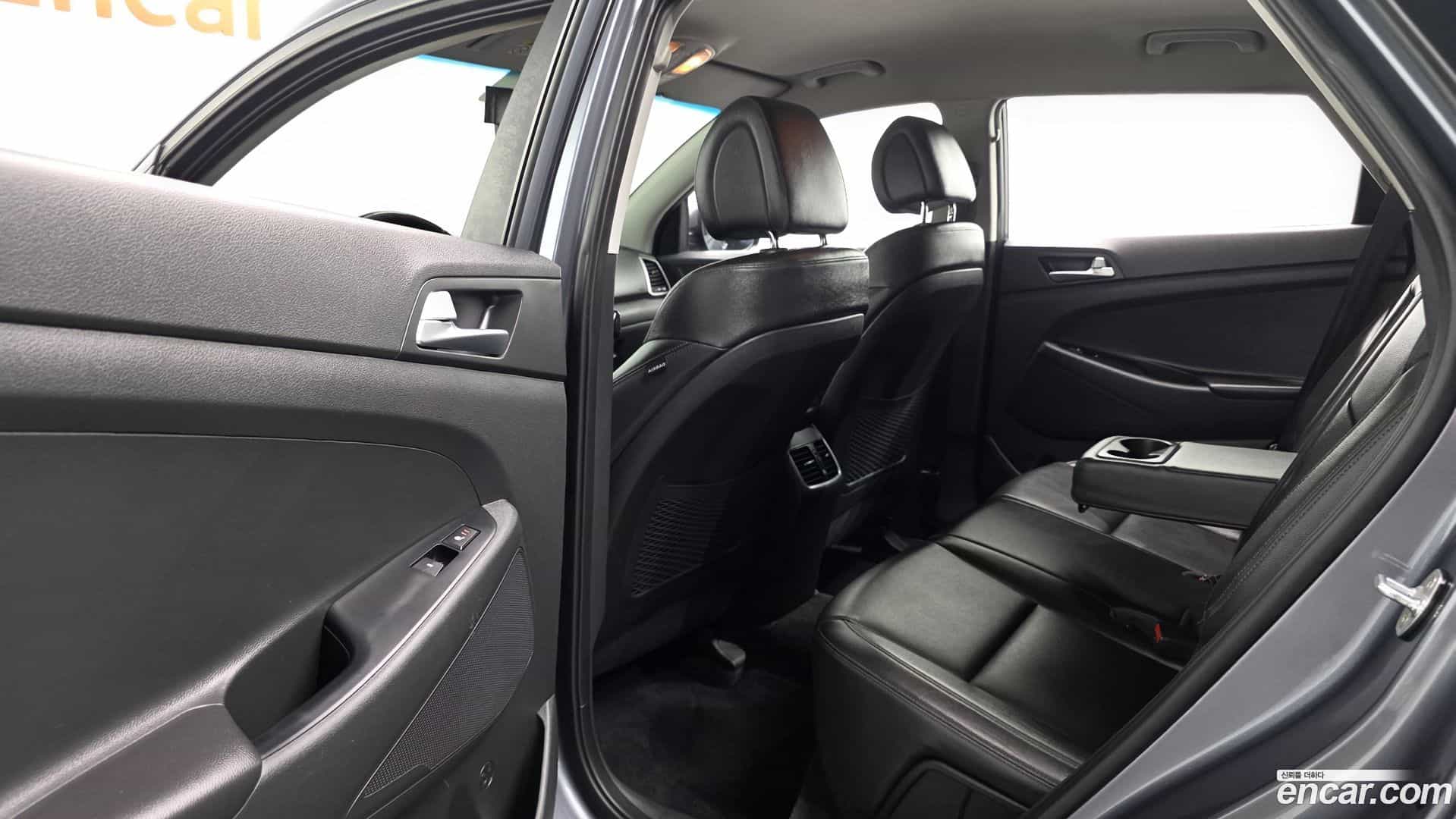 Tucson Hyundai 2016.10-OPTION-015
