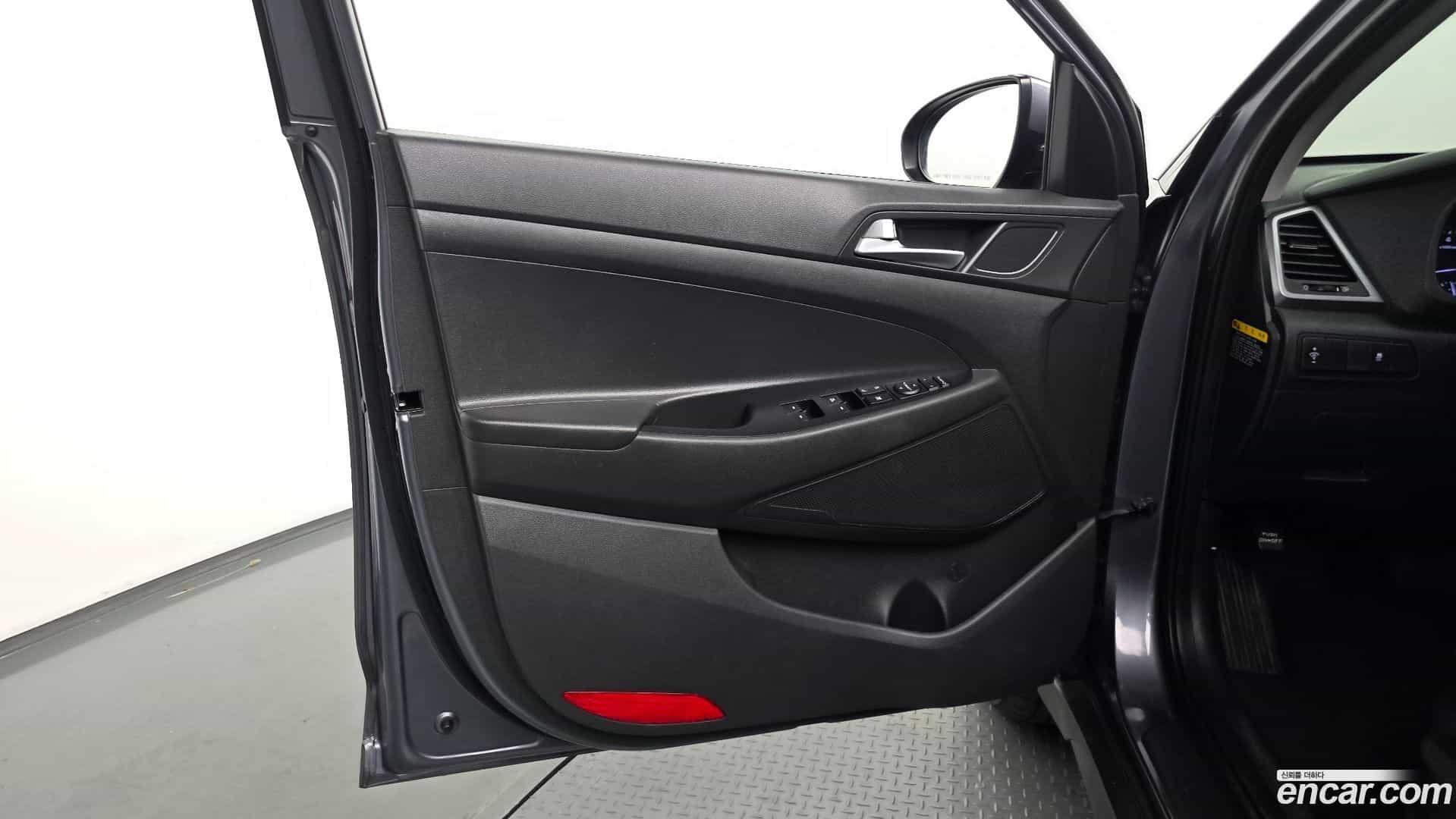 Tucson Hyundai 2016.10-OPTION-022