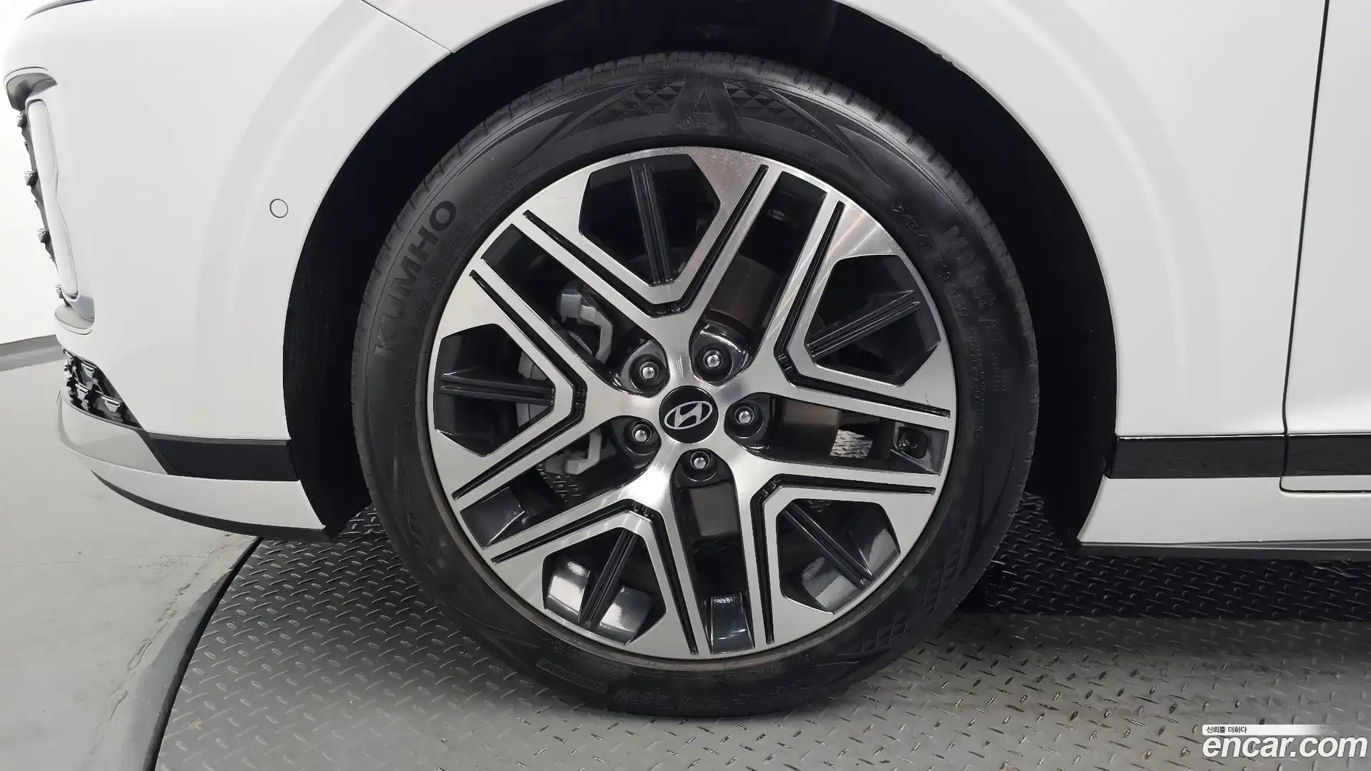 Grandeur Hyundai 2022.11-OUTER-005