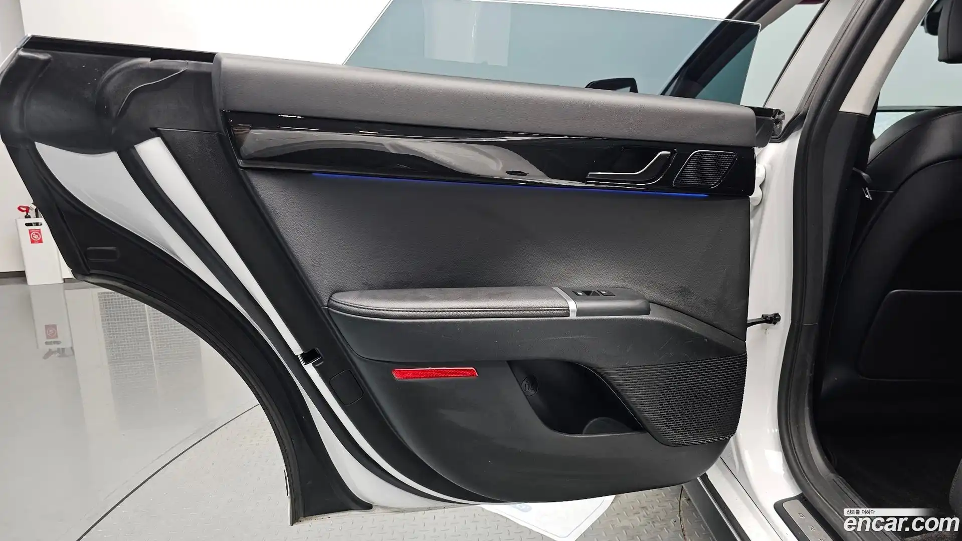 Grandeur Hyundai 2022.11-INNER-035