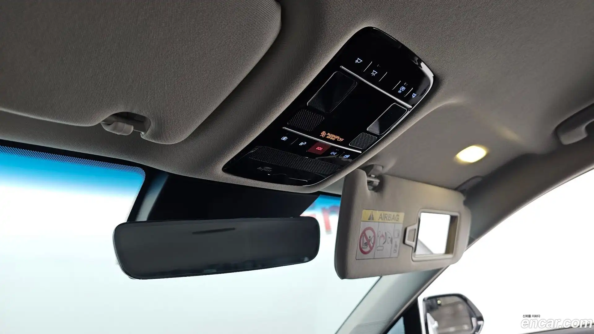Grandeur Hyundai 2022.11-OPTION-046