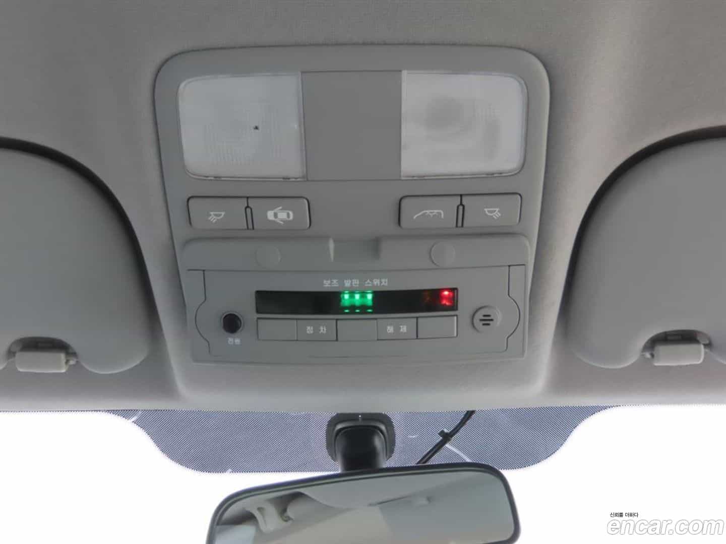 Starex Hyundai 2020.7-OPTION-018