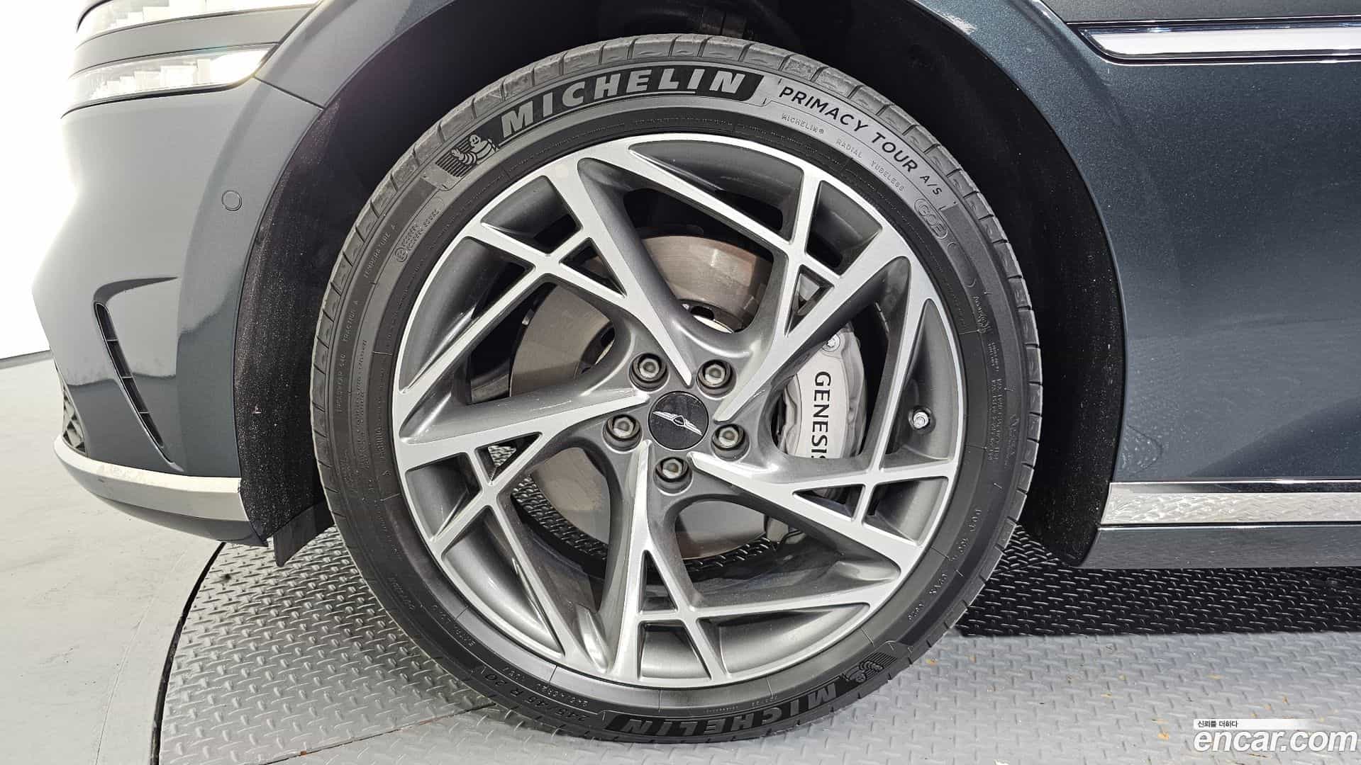 G90 Genesis 2023.0-OUTER-005