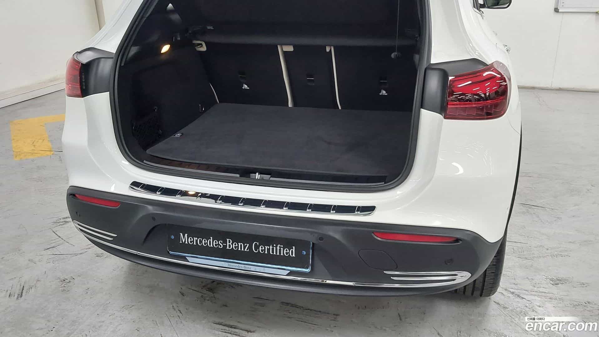 EQA Mercedes-Benz 2025.8-OPTION-015