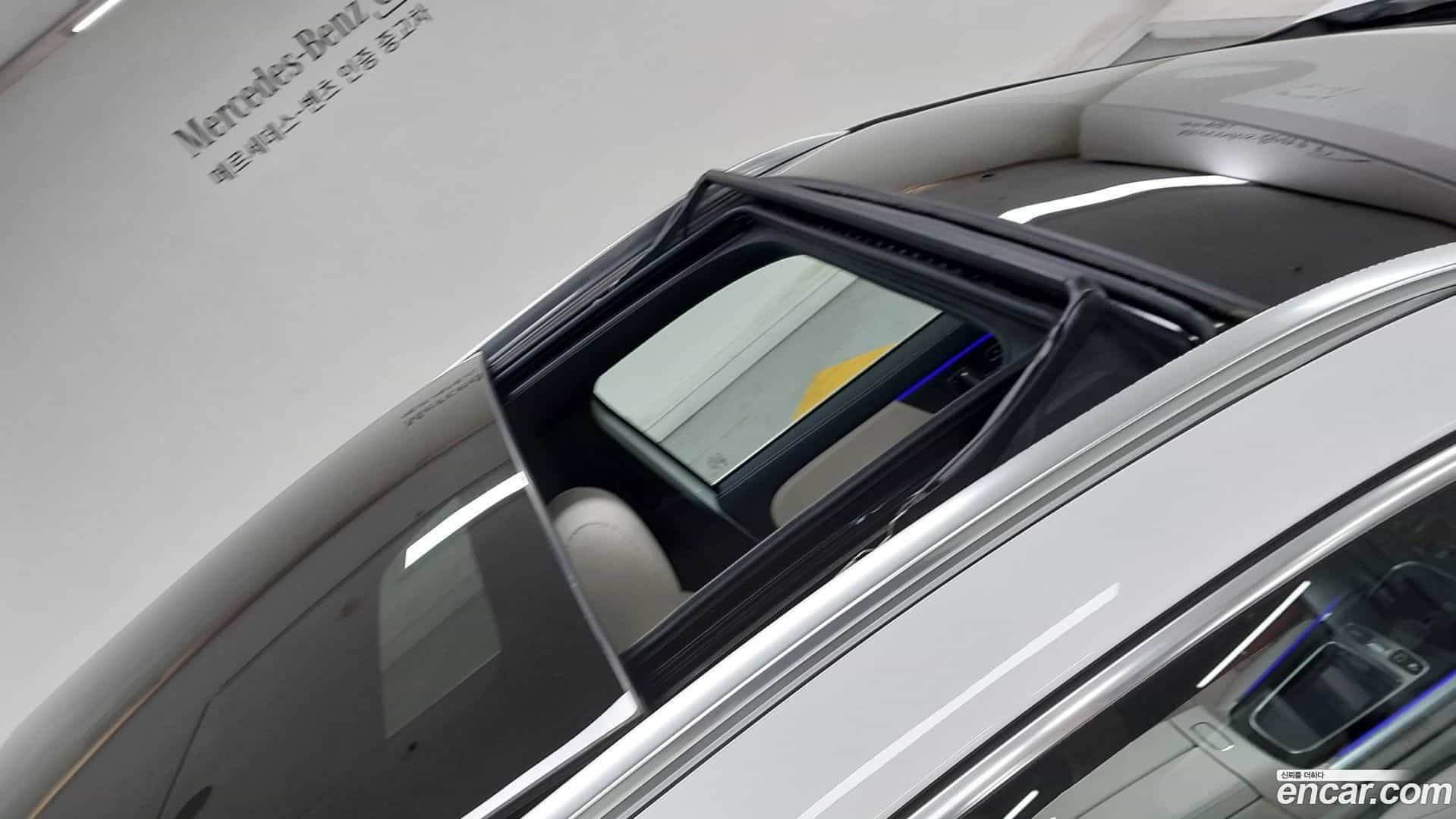 EQA Mercedes-Benz 2025.8-OPTION-016