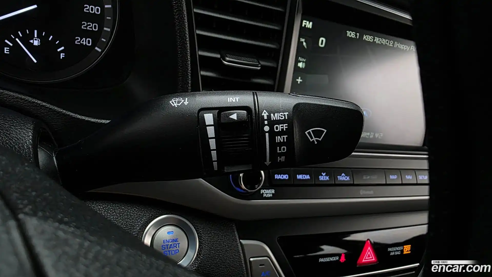 AVANTE Hyundai 2017.3-OPTION-041