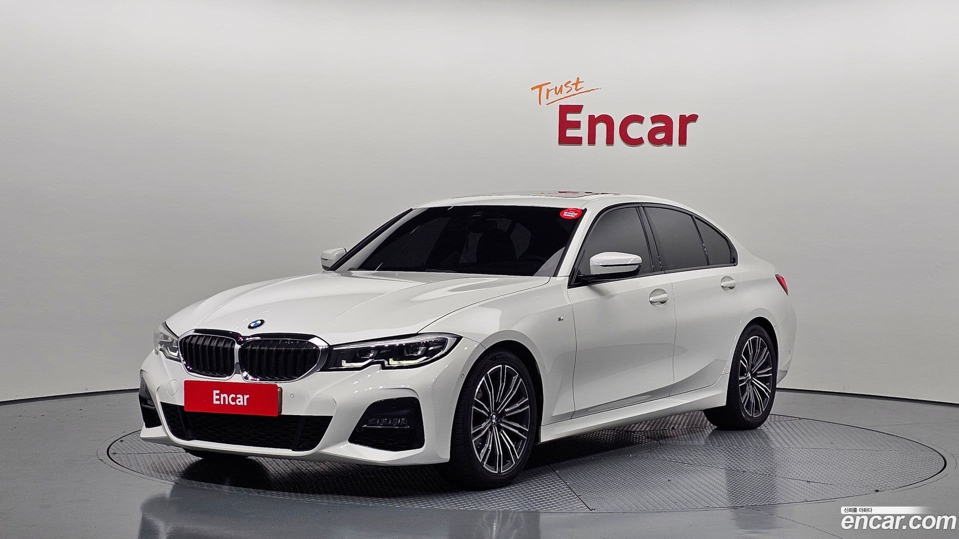 Main__Slider__Photo:3-Series BMW 2019.9-0