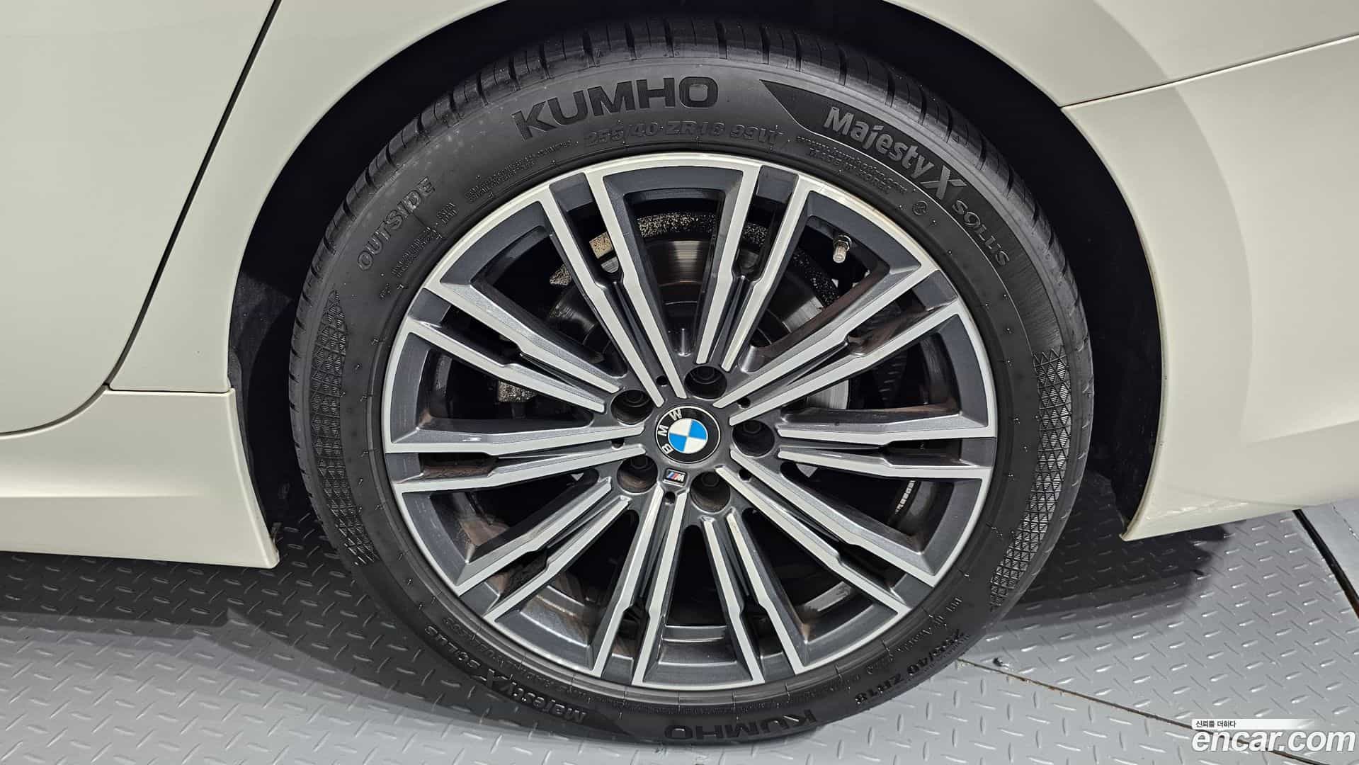 3-Series BMW 2019.9-OUTER-031