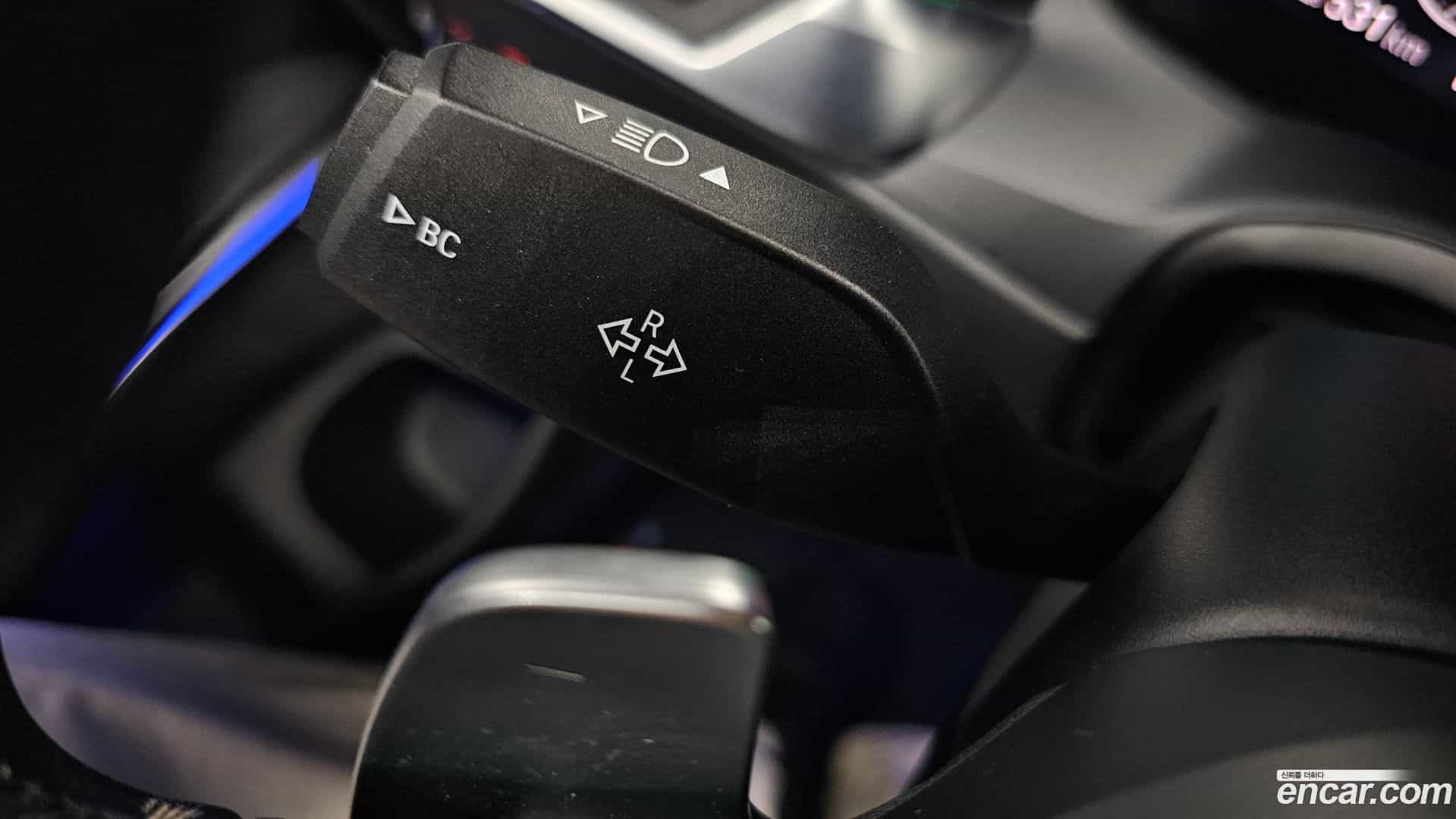 3-Series BMW 2019.9-OPTION-042
