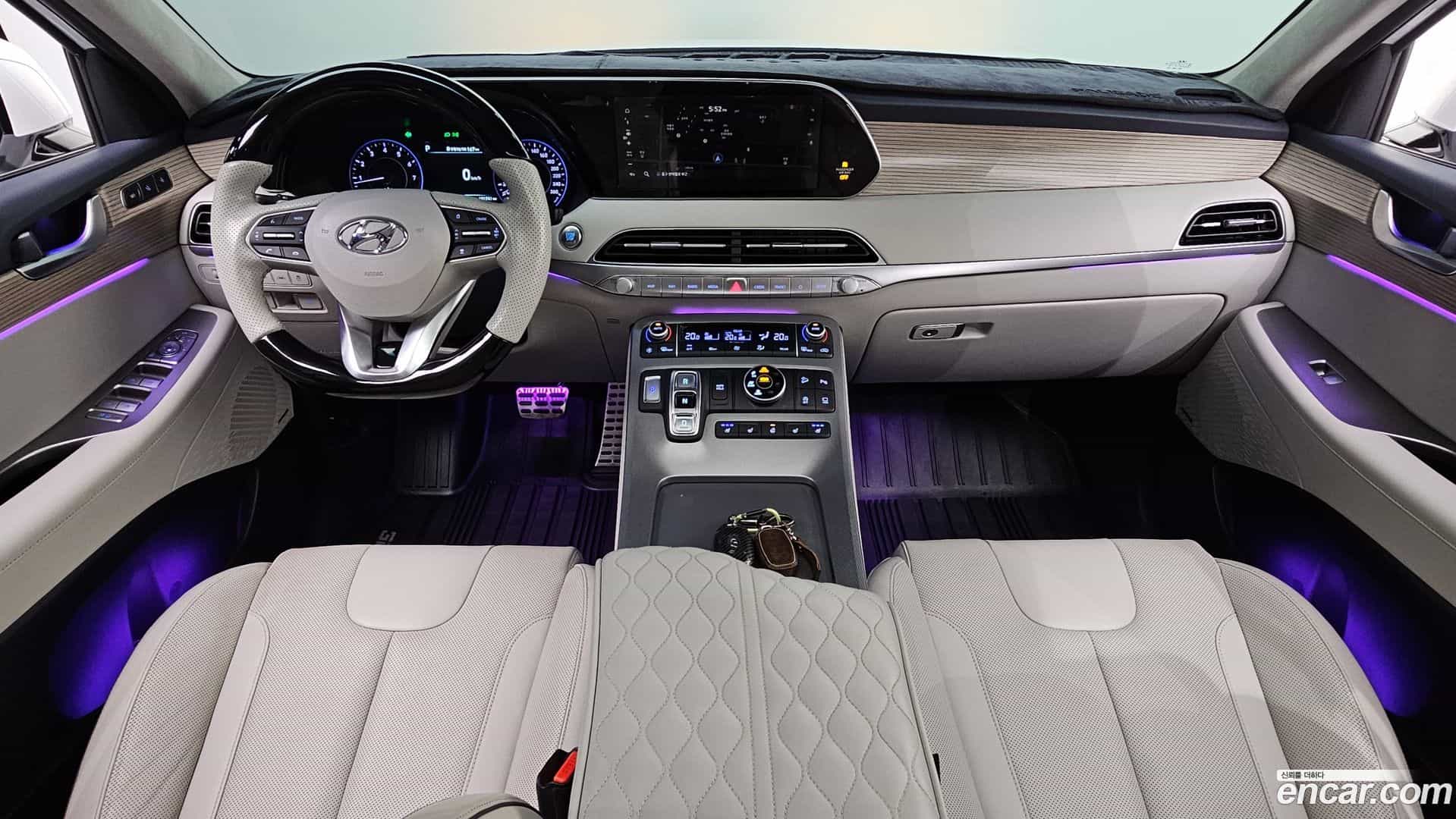 Palisade Hyundai 2020.0-INNER-007