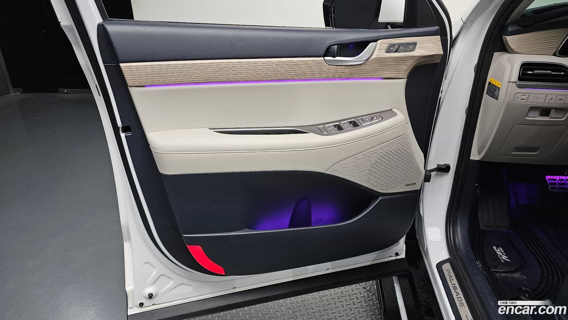 Palisade Hyundai 2020.0-INNER-034
