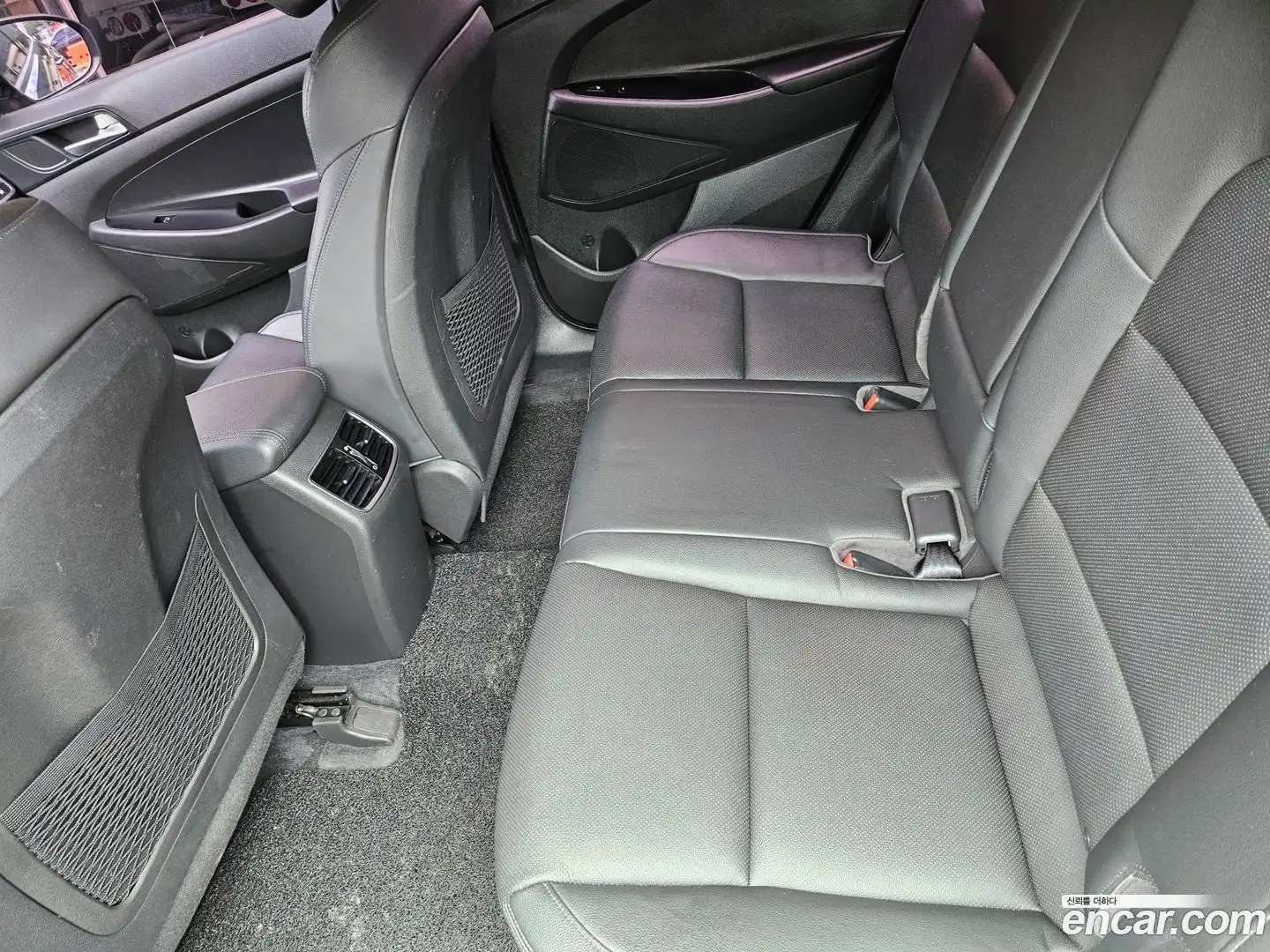 Tucson Hyundai 2017.4-OPTION-017