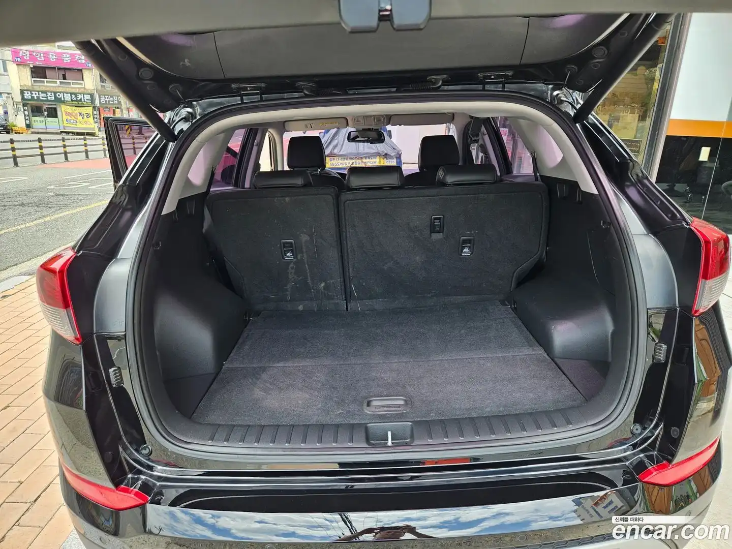 Tucson Hyundai 2017.4-OPTION-018