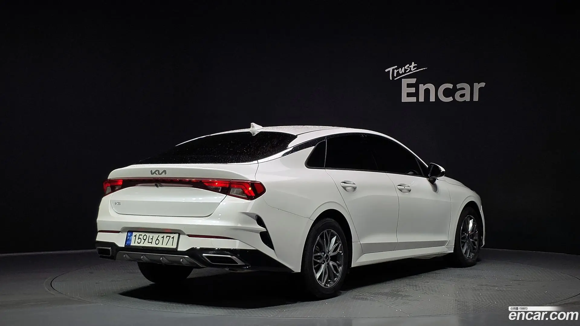 Main__Slider__Photo:K5 Kia 2022.11-1
