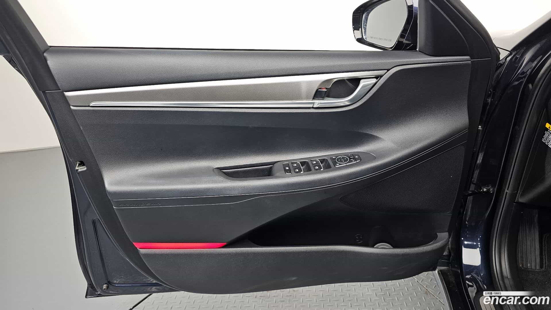 Grandeur Hyundai 2020.3-INNER-034