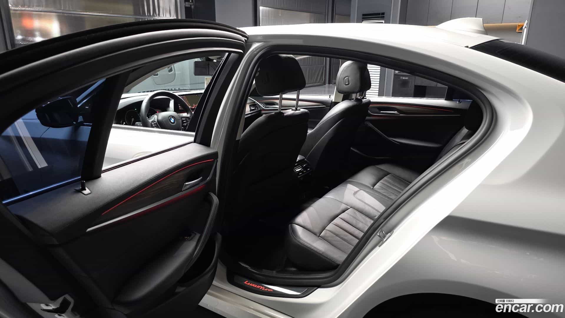 5-Series BMW 2019.3-INNER-036