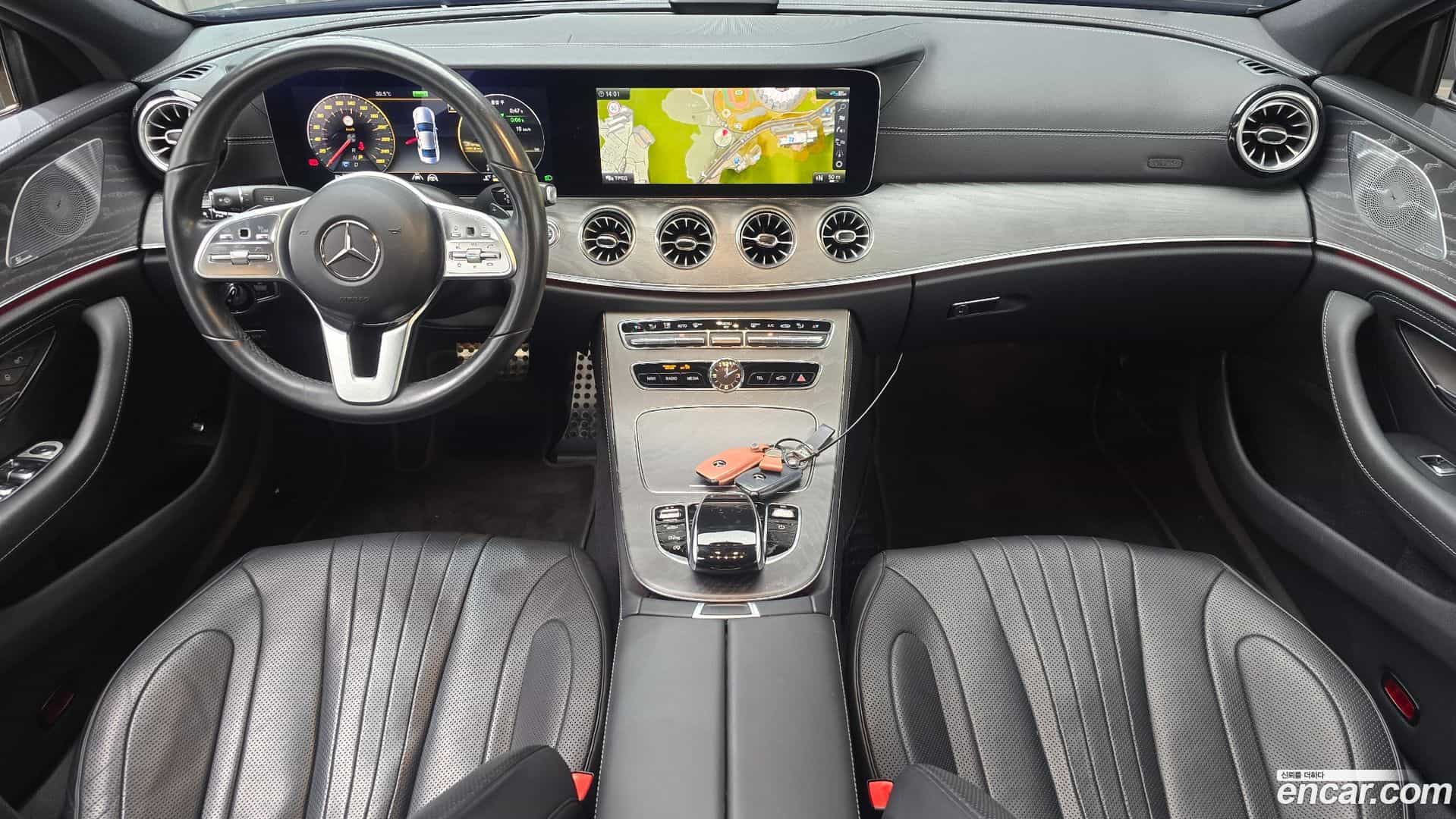 CLS-Class Mercedes-Benz 2020.4-INNER-007